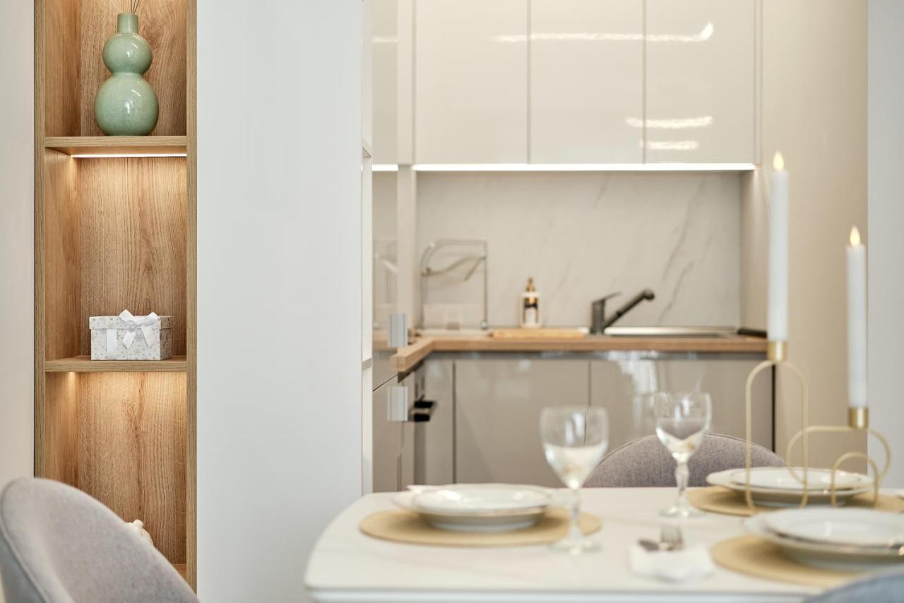 Mediterranea Complex - Luxury Apartment With Sea & Pool View! Varna Extérieur photo